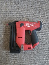 Milwaukee m12 fcn18gs 12v - milwaukee,
