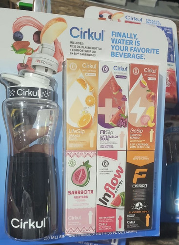Cirkul 22oz plastic water - plastic,