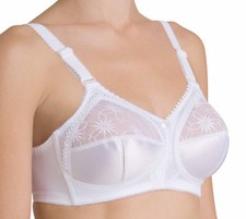 TRIUMPH DOREEN LUXURY N, FIRM