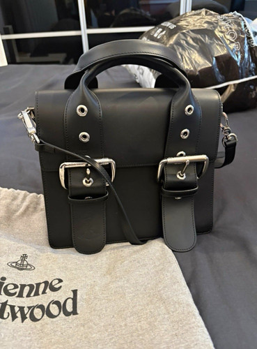 Vivienne westwood black - vivienne,
