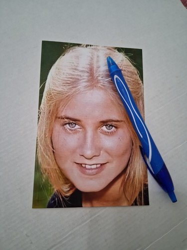 Maureen mccormick looking - maureen,