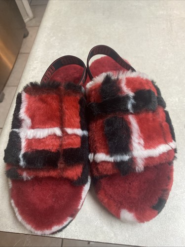 Ugg fluff yeah red - "red, plaid"