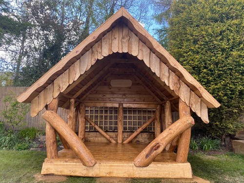 Log gazebo bespoke - log, gazebo,bespoke,tree