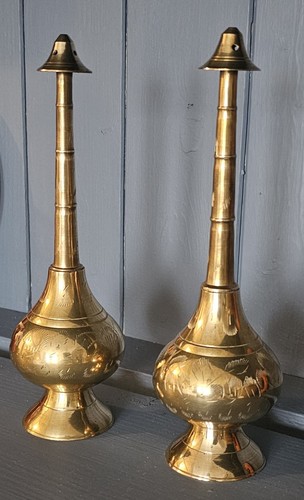 Vintage engraved brass - x,