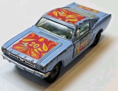 Corgi toys mustang fastback - corgi,