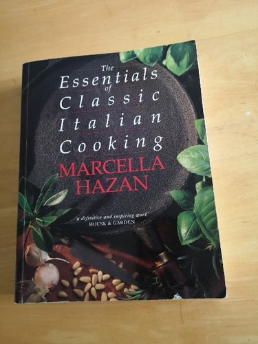 The essentials classic - essentials, of