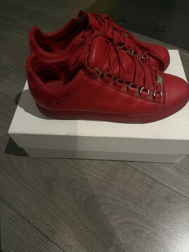 Red balenciaga arena trainer - red,