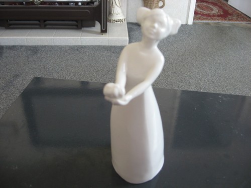 Coalport moments figure - coalport,