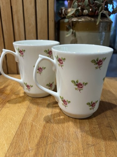 Pair duchess china rosebud - pair,