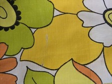 VINTAGE 1960s/70s FLOWER POWER COTTON BEDSHEETS X 4 & PILLOWCASES