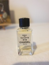 Chanel No 19 by Chanel 4ml