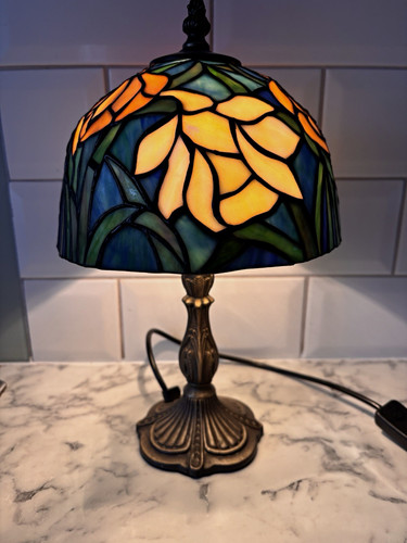 Tiffany style stained glass - style,