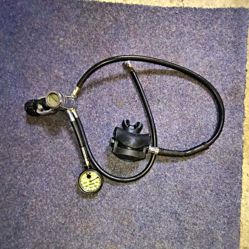 Vintage scuba regulator - regulator, set