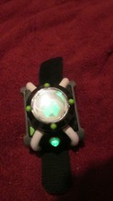 BEN 10 DELUXE OMNITRIX FX