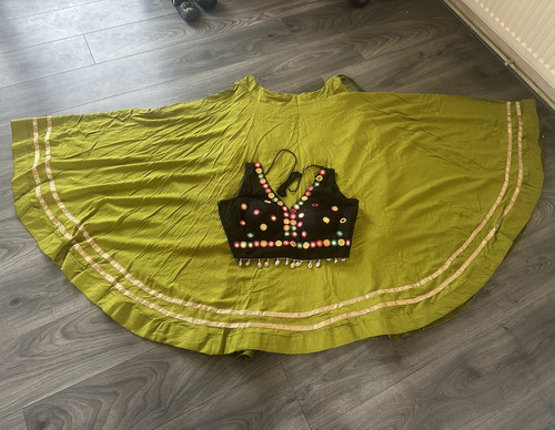 Women green lengha 3pc set - green,