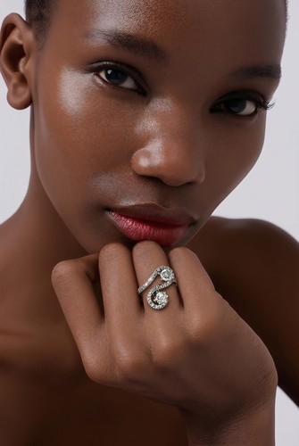 18ct white gold - 18ct, diamond
