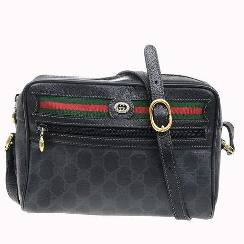 Gucci logo pattern - gucci, sherry