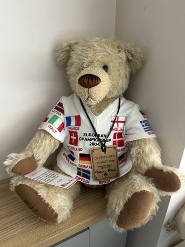 Robin rive euro 2004 teddy - robin,