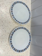 2 VINTAGE JAJ PYREX CHELSEA