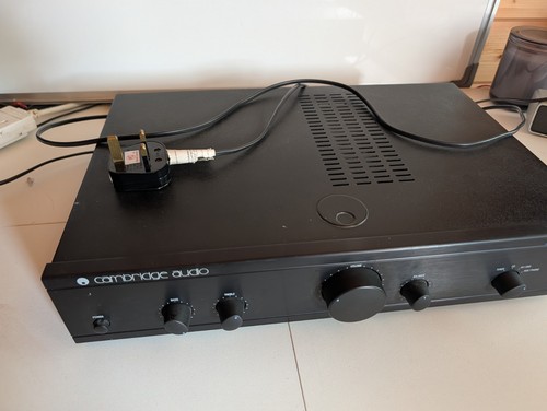 Cambridge audio intergrated - audio,
