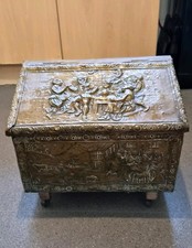 Vintage embossed brass log box - embossed,