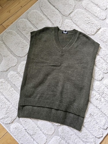 Khaki knitted neck - khaki, v