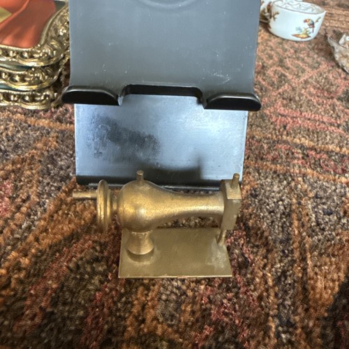 Brass sewing machine miniature - brass,