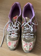 KangaROOS Magnolia Olive