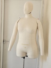 Solid Professional Dress Form  Plus Size EU 14. Calico Covered  Removable Parts