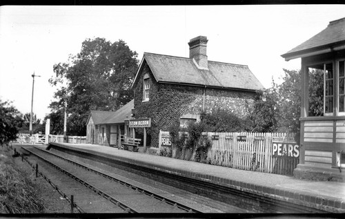C1930 stow bedon train station - stow,