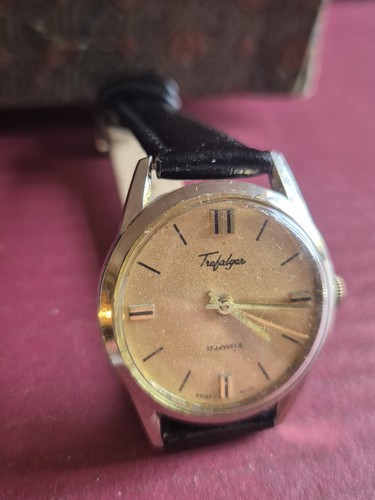Vintage trafalgar jewels - 17,