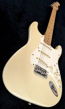 1995 Fender Squier Standard Stratocaster 