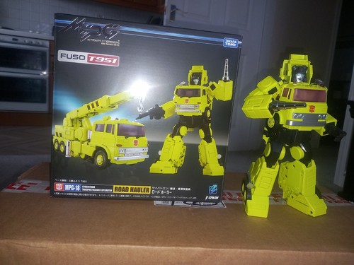 Takara transformers - takara,
