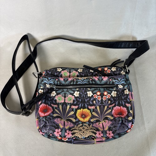 Bueno vintage floral design - bueno,