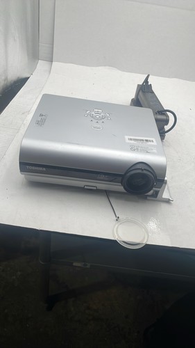 Toshiba tdp sc25 portable dlp - toshiba,