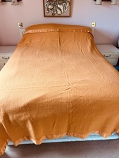 Vintage 70s Satin Edged Large