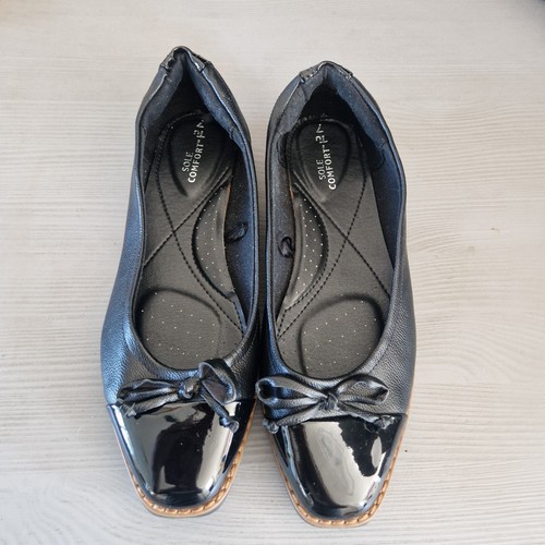 Size shoes black slip on - 7,