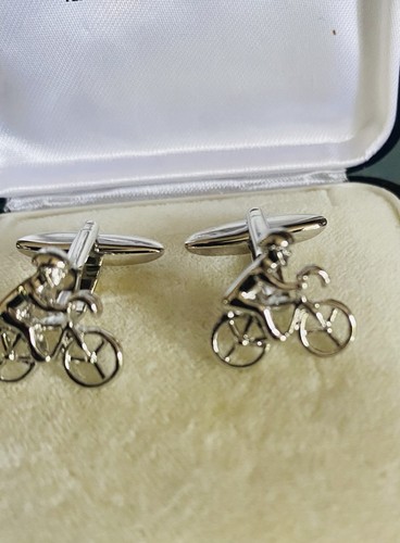 Silver tone cycling - , design