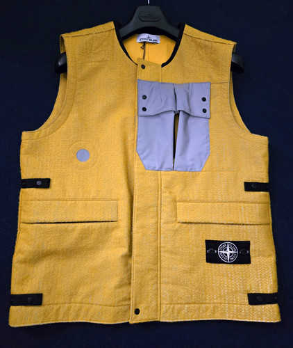 Stone island needle punched - stone,