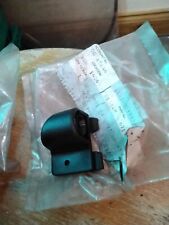 Austin Metro parcel shelf Left-hand Bracket EAM6719 B1