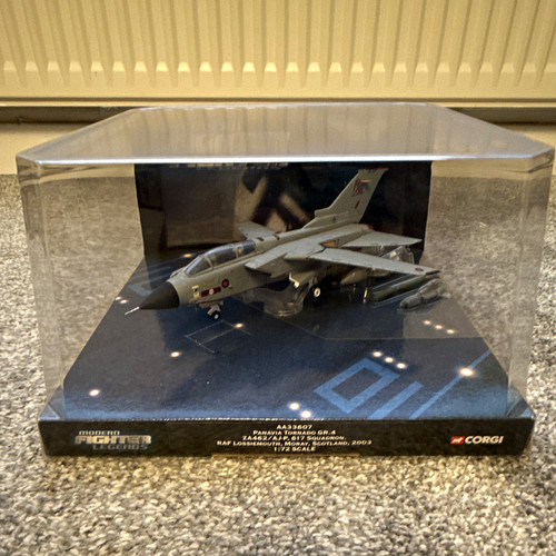 Corgi modern fighter legends - modern,