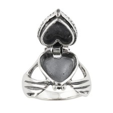 Claddagh Heart Poison Ring -