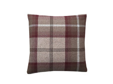 Balmoral Mulberry beige ivory