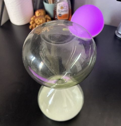 Clear glass hourglass sand - clear,