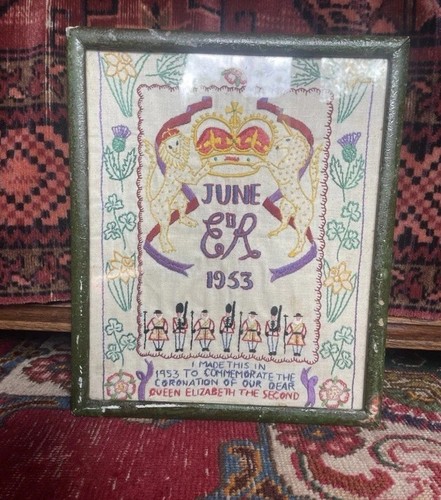 Commemorative sampler queens - commemorative,