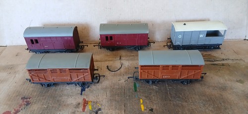 Triang r122 cattle wagon - r122,
