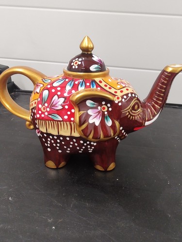 Elephant teapot trunk good - teapot, up