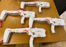 Laser x 4  Blaster Gun Player