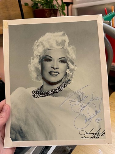 Vintage 1962 autographed mae - vintage,