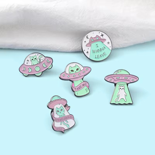 Alien cat ufo - space, pin